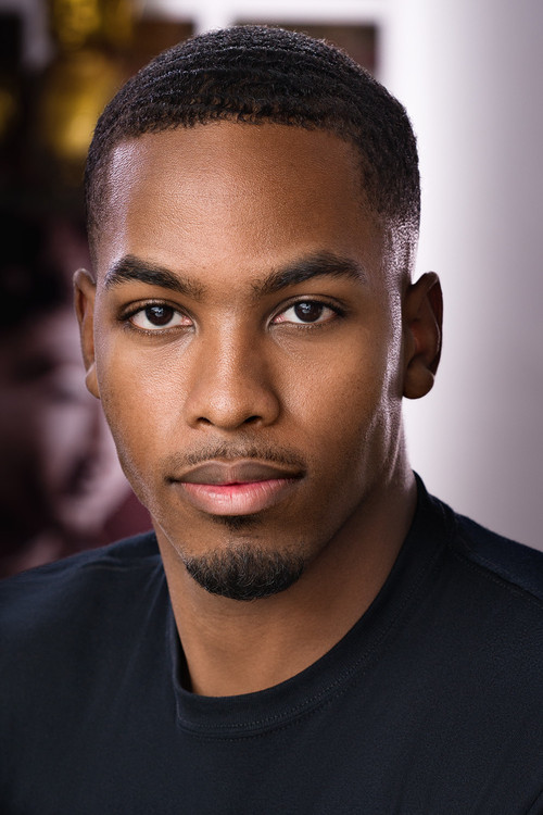 Shawn Vaughn as Greg