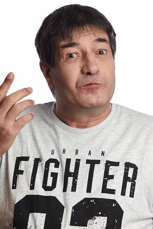 Radu Pietreanu as Cornel