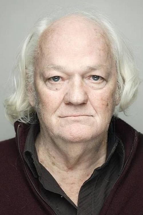 Lou Castel as Peter Donovan