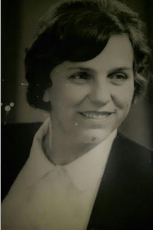 Melpomeni Çobani as Pastruesja