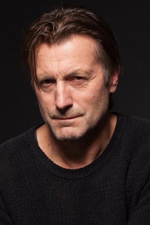 Gregory Hlady as Osavul