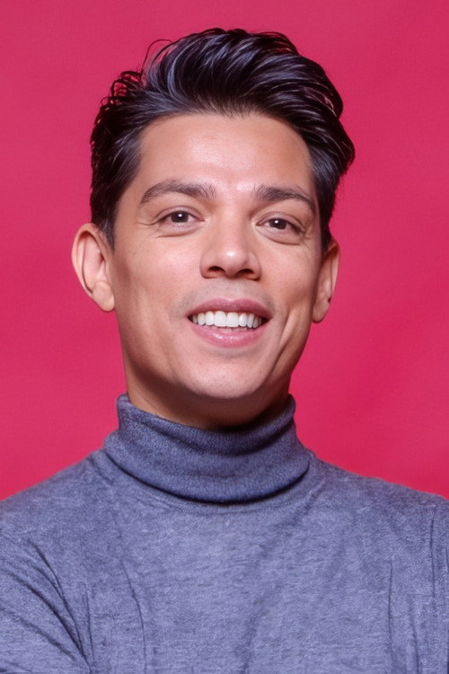 Vasco Palmeirim as Locutor