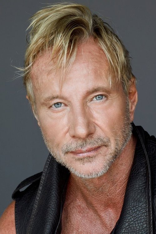 Matthias Hues as Blonde Knight (uncredited)