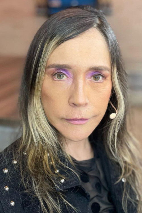 Marcela Valencia as Pablo's mother