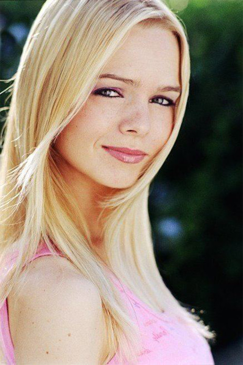 Sanya Mateyas as Linda