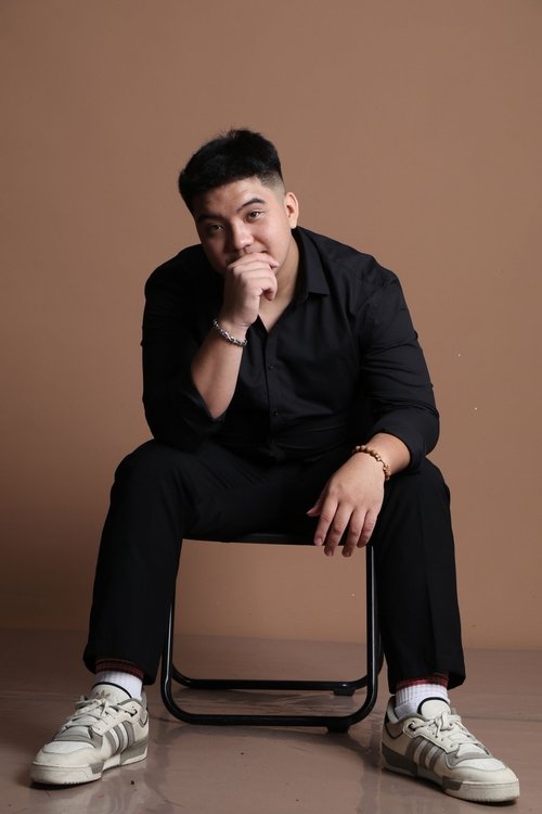 Adrian David L. Alindogan as Dirty Boxer