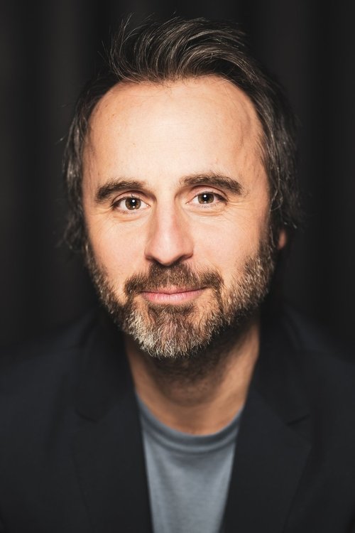 Louis-José Houde as 