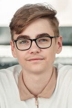 Marcus Borkmann as Ats