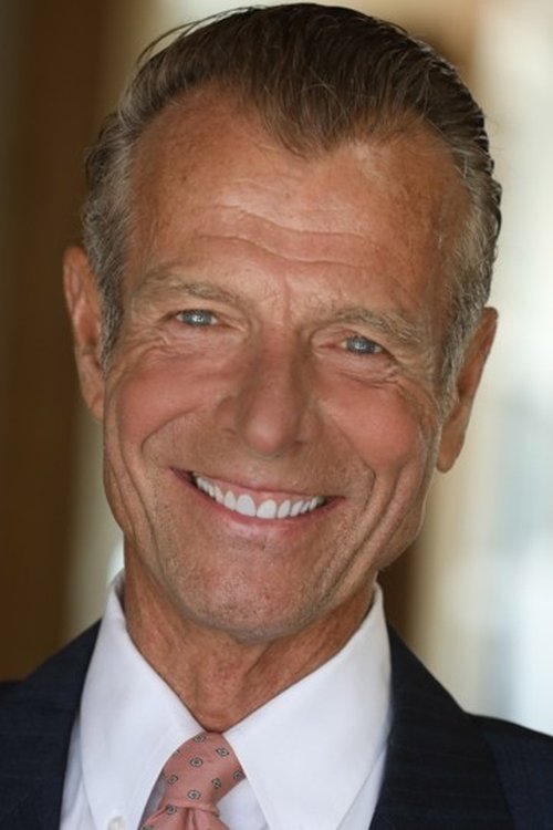 Gerard Sanders as Agent Chris