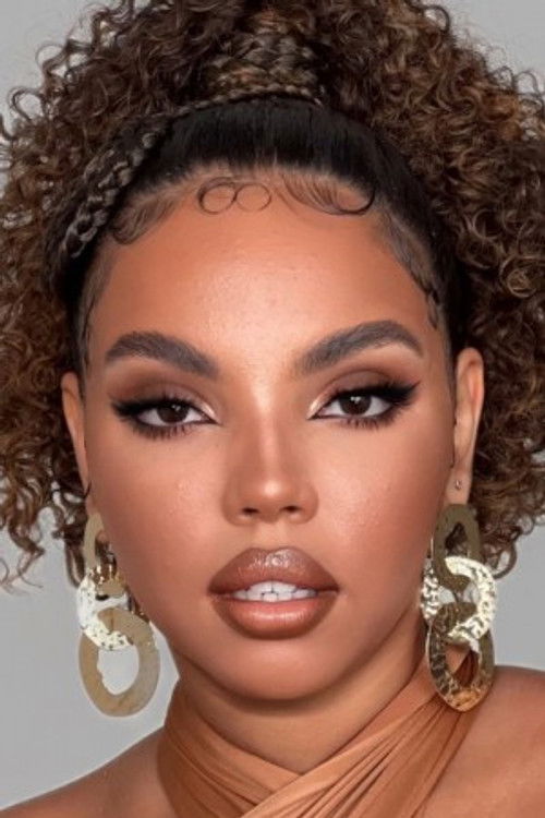 Giovanna Pitel as Self - Host