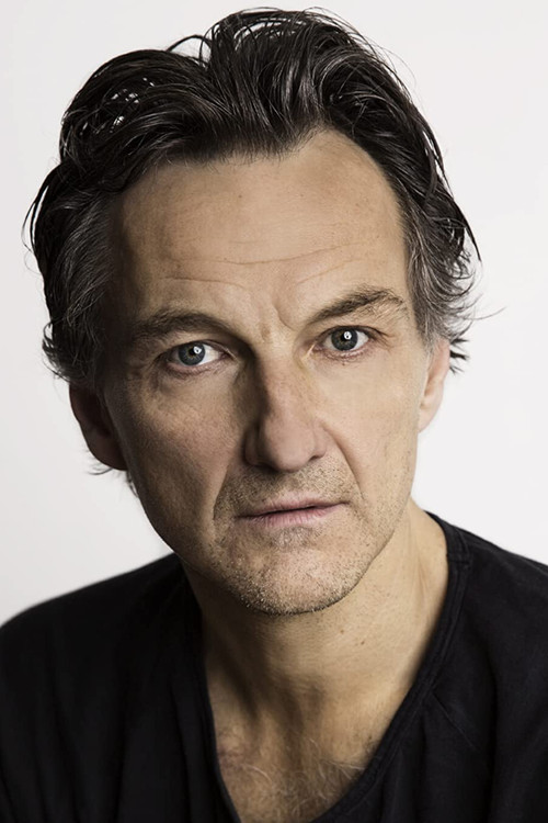 Jonatan Blode as Robert