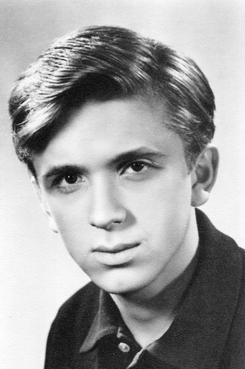 Evgeniy Steblov as Dr. James Mortimer