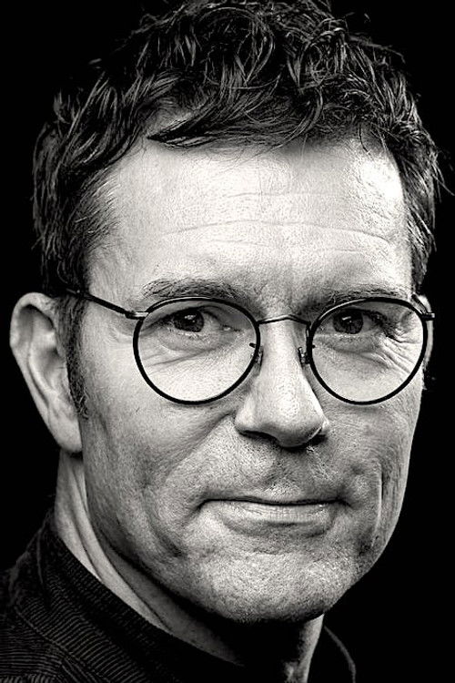 Ivar Emil Tindberg as Pål