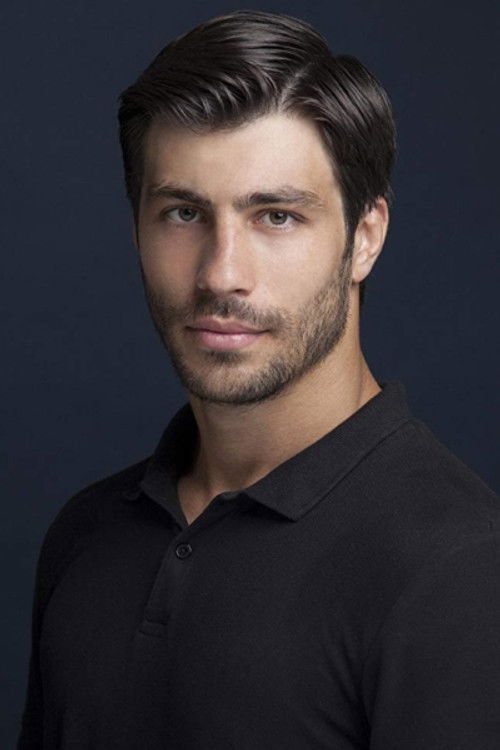 Emre Orun as Alex Kuster