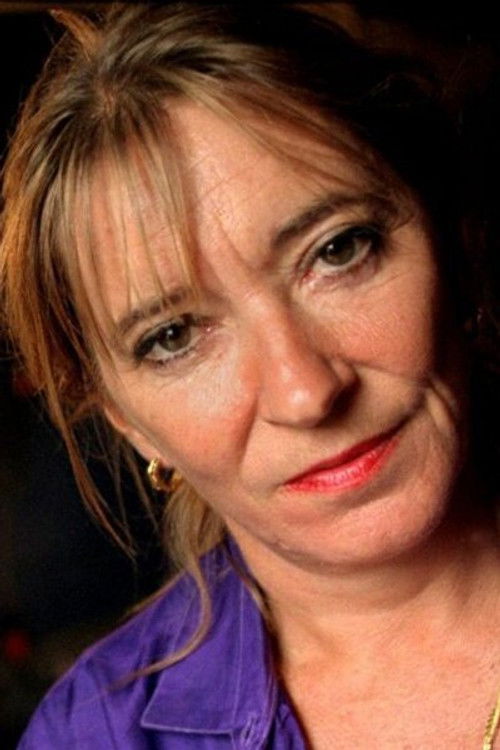 Helle Ryslinge as Lillesøster