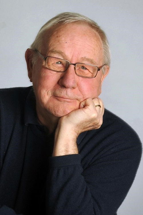 Armin Maiwald as Fotograf