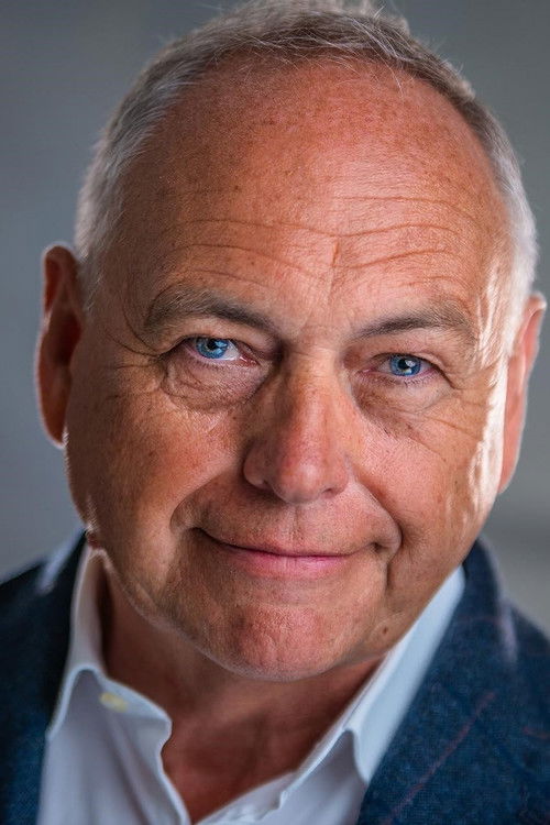 Harry Dexter as Durham