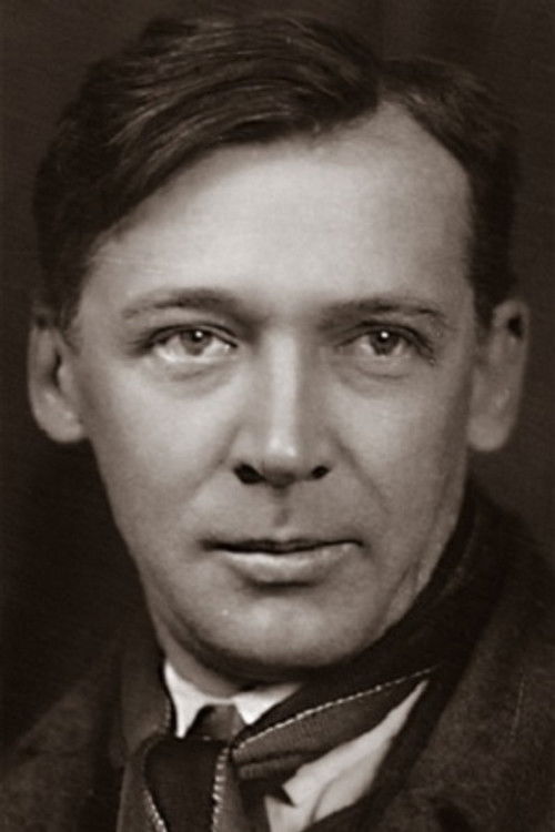 Pyotr Baksheyev as Prince Pozharsky