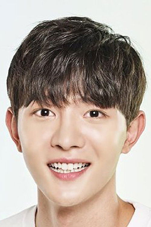 Lee Hoo-rim as Kang Ju Han