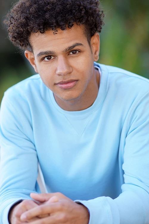 Tyler Lofton as Isaiah Pellman