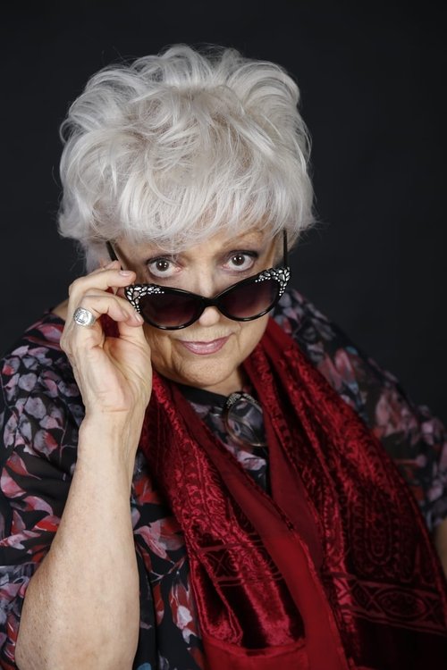 Marzia Ubaldi as Serena Baldini