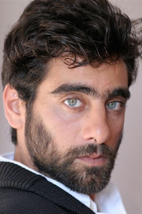 Charif Ghattas as Julien
