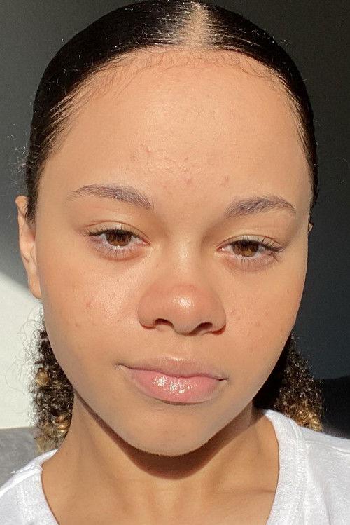 Aretha-Mae Collins as Lola