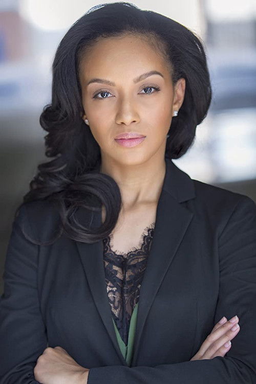 Nikiva Dionne as Danielle Frost