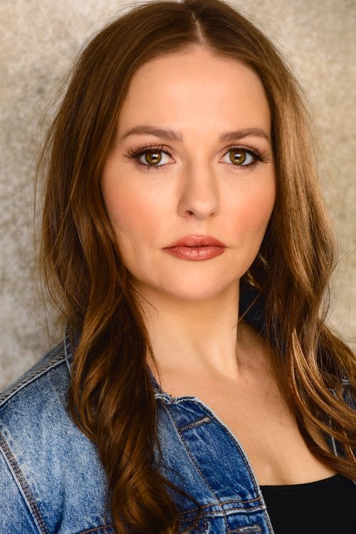 Steffi Wickens as Nicole