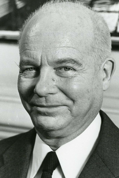 Yves Brainville as Inspector Dupont