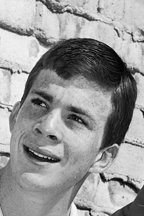 Kevin O'Neal as Ben Whitledge