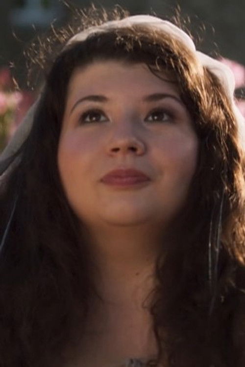 Barbara Colceriu as Isabell