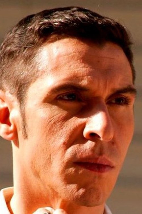 Javier Manrique as Rufus