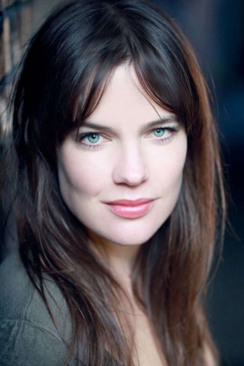 Katie McGuinness as Fanny Dickens / Mrs. Cratchit