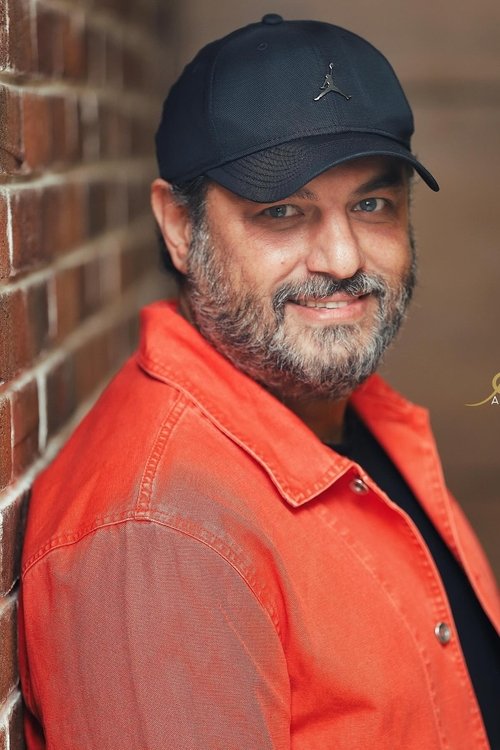 Sam Derakhshani as Sasan