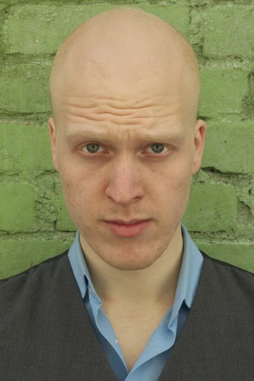 Karl Edgar Tammi as Ragnar Liiva