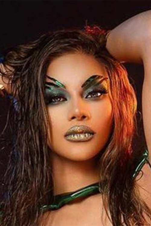 Maxie Andreison as Maxie