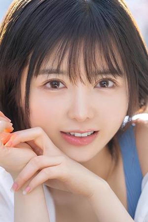 Mami Zenba as actress