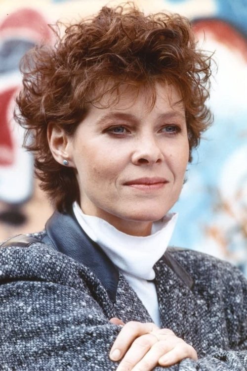 Kate Capshaw as Willie Scott