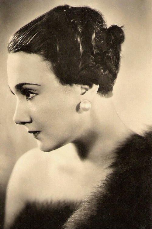 Elsa Merlini as Amica del pianista