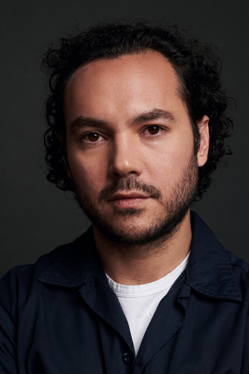 Reuben Barsky as Peter Gottlieb