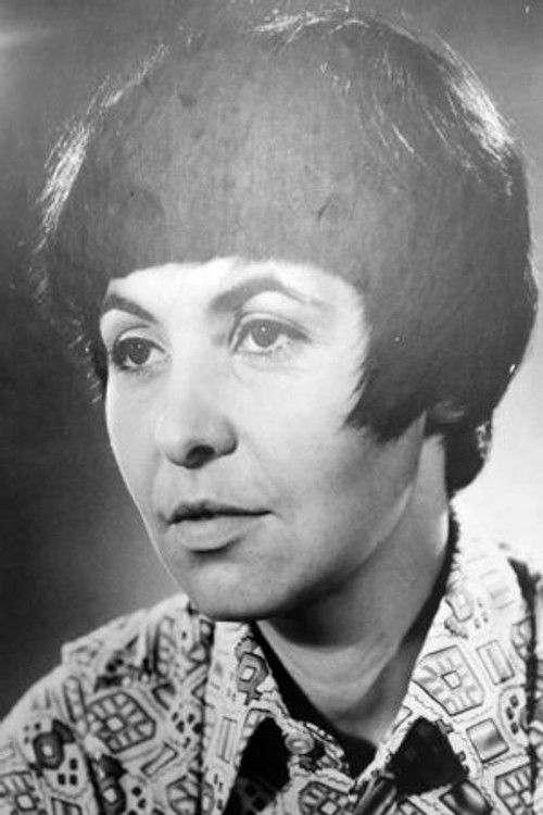 Marina Vayntraub as Krinyo - sanitarka