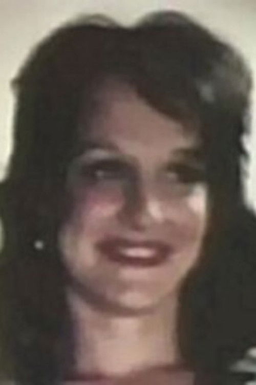 Marsha Cossel as Louise