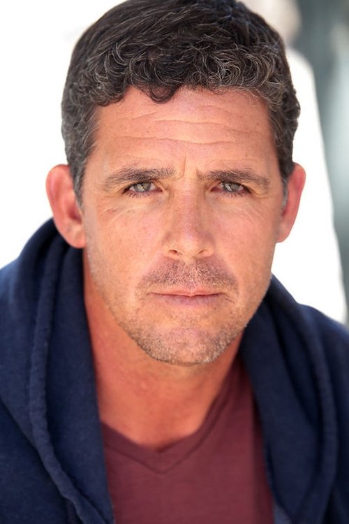 Peter Mel as Announcer (voice)