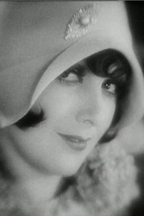 Else Heller as Mutter Holk