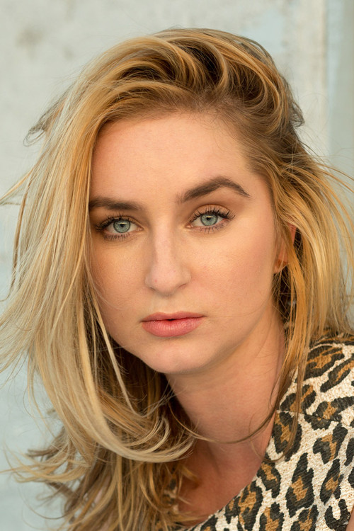 Cassandra Starr as Sex Kitten