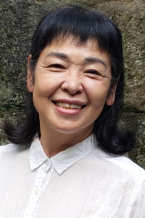 Shifumi Yamaguchi as Kasu Abe's Wife