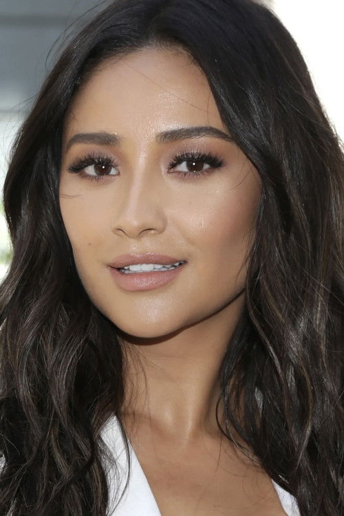 Shay Mitchell as Vanessa