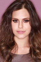 Jessika Alves as Yasmin