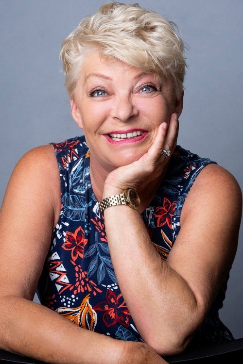 Crissy Rock as Auntie Jean